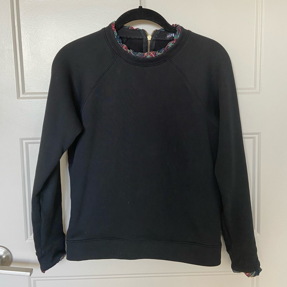 J. Crew Mercantile black sweatshirt w plaid ruffle
